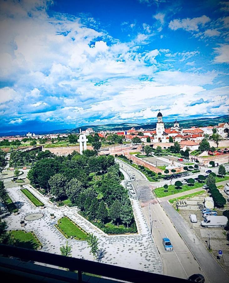 Midsummer Boulevard Apartment Alba Iulia Exterior photo